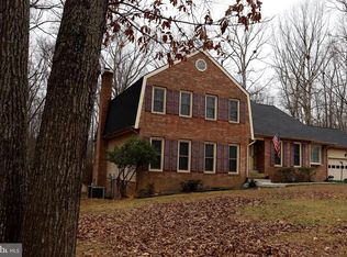 32 Carter Ln, Stafford, VA 22556