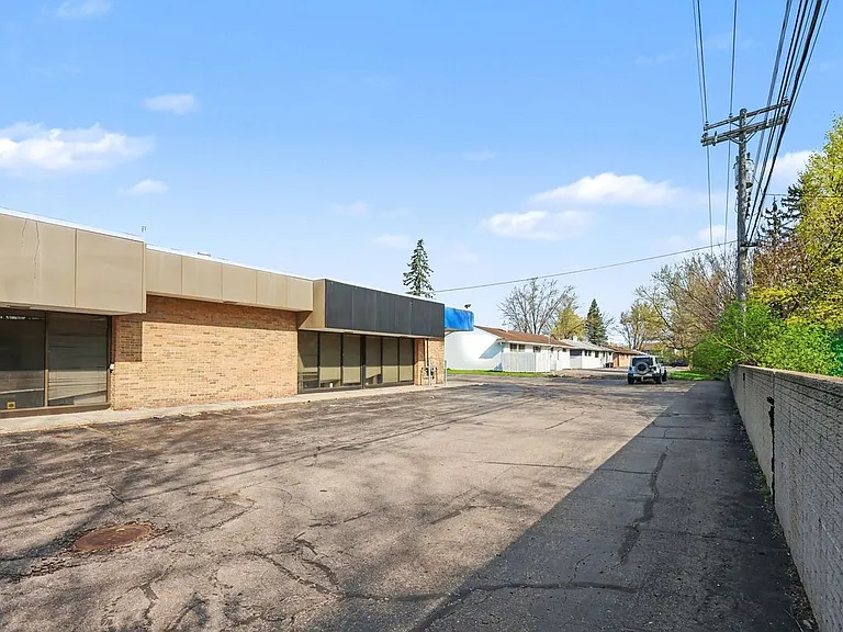 30000 Orchard Lake Rd #SWT A B OR C — Photo 6