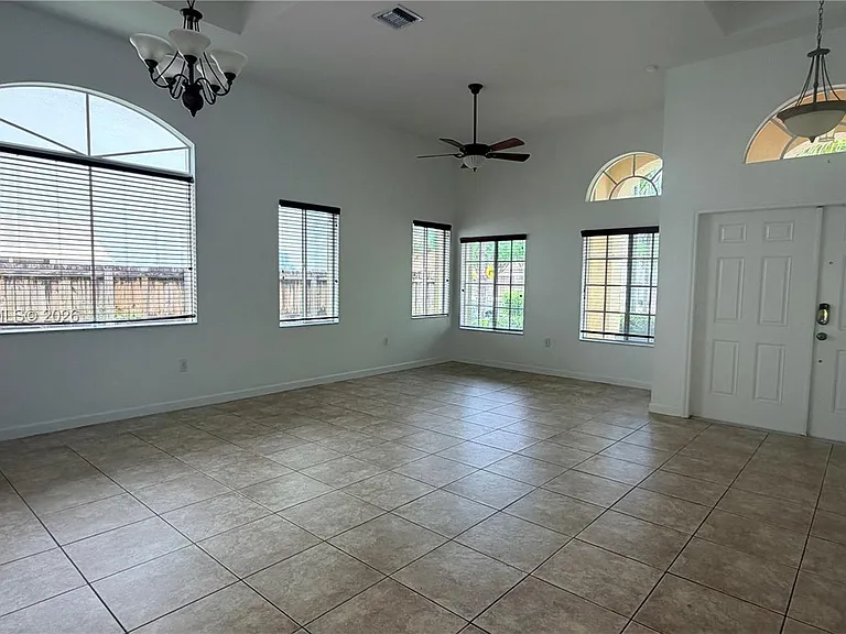 9468 SW 221st Ln — Photo 7