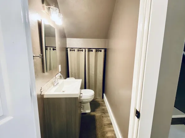 2921 W 29th Ave APT 3B, Anchorage, AK 99517
