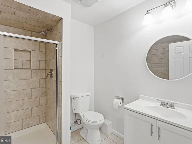 1908 Orchard Hill Dr — Photo 42