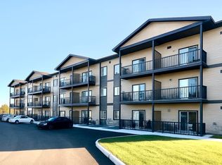 2380 Cleroux Cres #208, Ottawa, ON K1W 1A2