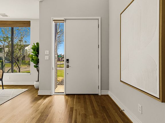 3rd image of 4823 Linnet Ln