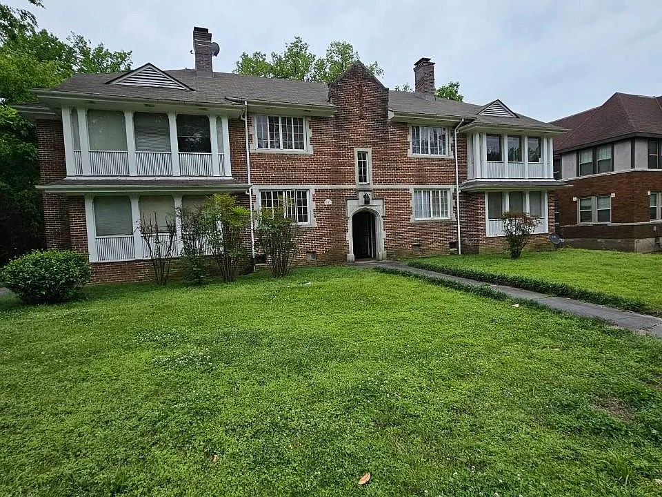 2167 Washington Ave #2