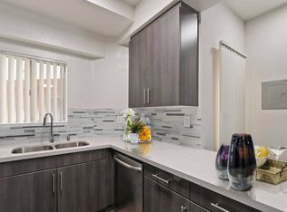 Alon Apartments, Los Angeles, CA 90034