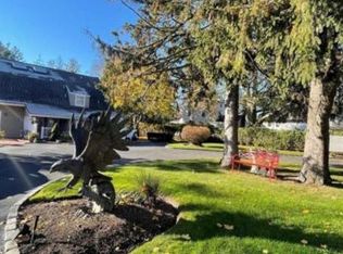 63 Baycrest Ave, Westhampton, NY 11977