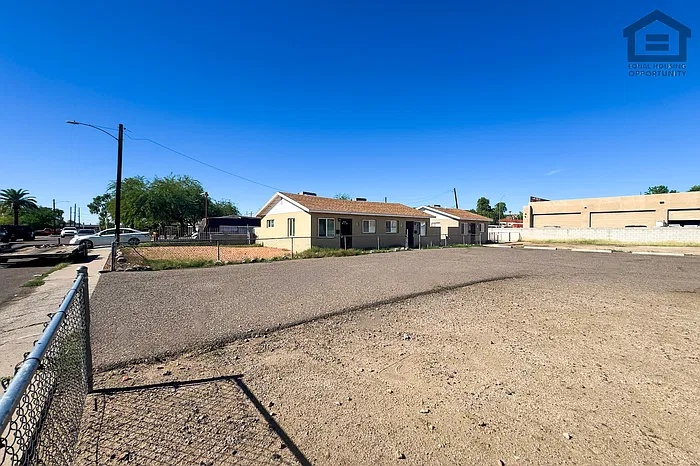 1 bed, 1.0 bath, 467 sqft, $1,199 — Photo 3