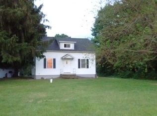 525 N Benton Center Rd, Benton Harbor, MI 49022