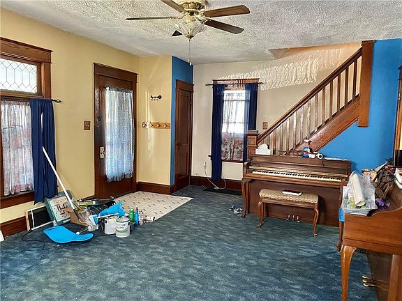 4th image of 1026 W 31st St