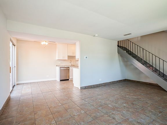 3rd image of 1830 Jamestown Cir #1830