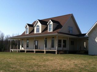 206 Crown Rd, Bad Axe, MI 48413