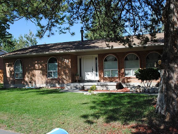 2nd image of 9322 S Solena Way