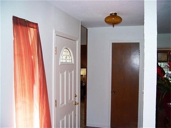 5th image of 9214 Willow Meadow Dr