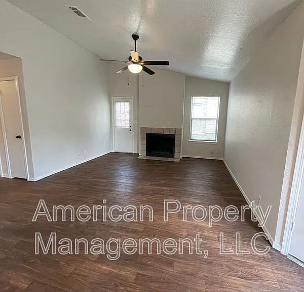 13129 E 44th St — Photo 4