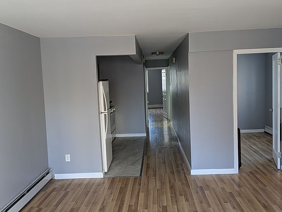 2nd image of 1123 Gipson St Floor 1