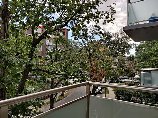 Rented by Ridgewood Capital NYC LLC | media 20