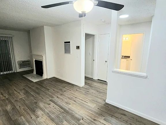 2nd image of 4276 S Centinela Ave APT 203