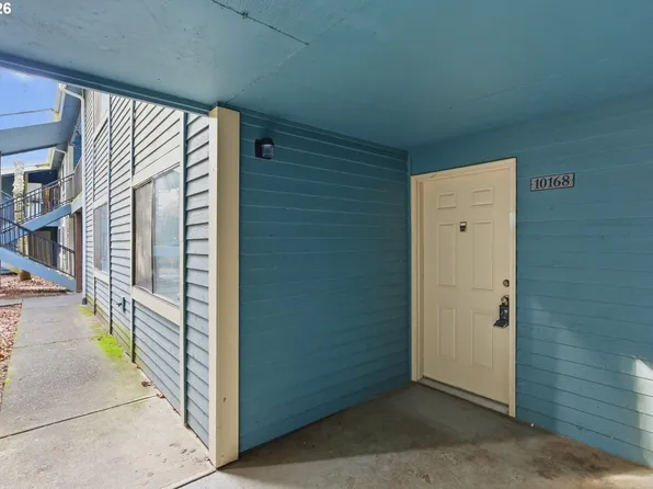 10168 SE Talbert St, Clackamas, OR 97015