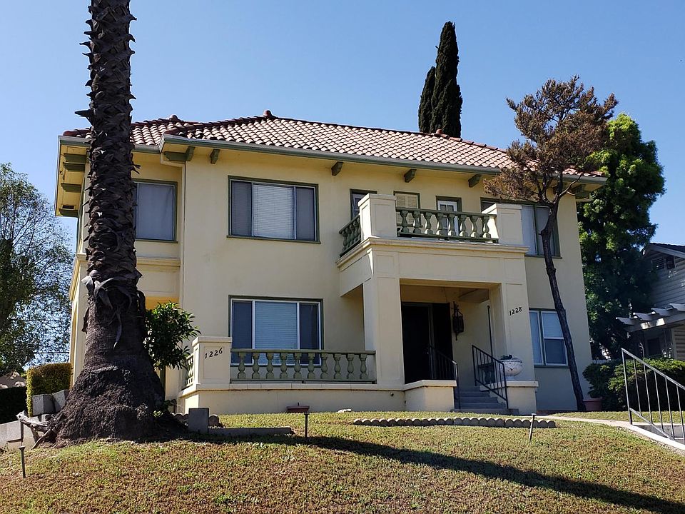 1st image of 1226 Huntington Dr
