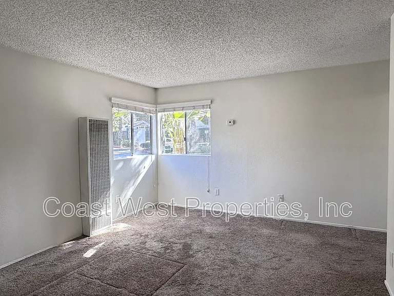 3563 Roosevelt St #F — Photo 4