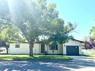 606 NW 4th St, Fruitland, ID 83619
