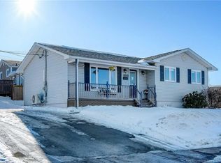800 Frampton Ln, Moncton, NB E1G2A1