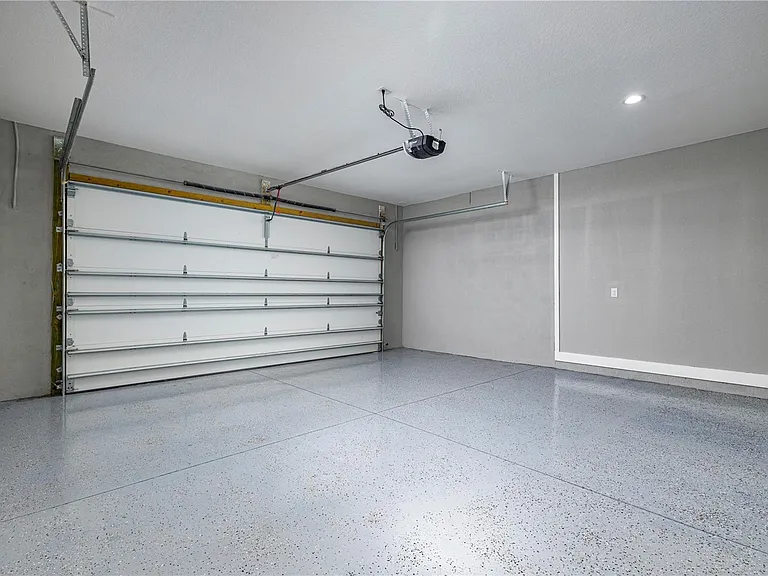 4205 W Arch St — Photo 22