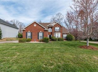 1210 Brionne Ct, Waxhaw, NC 28173
