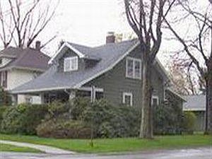 1st image of 40 Beckman Ave