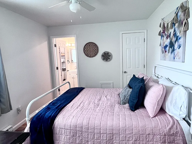 810 S Baltimore St — Photo 8