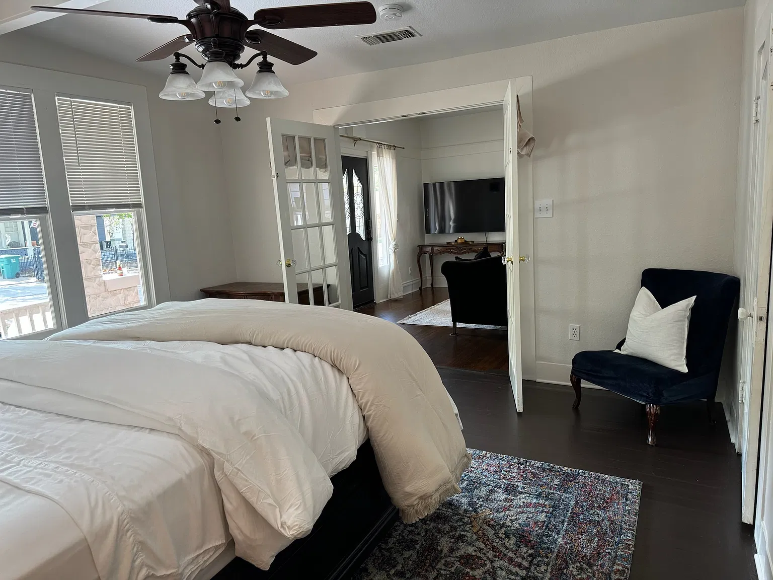 3 bed, 1362 sqft, $2,600 — Photo 4