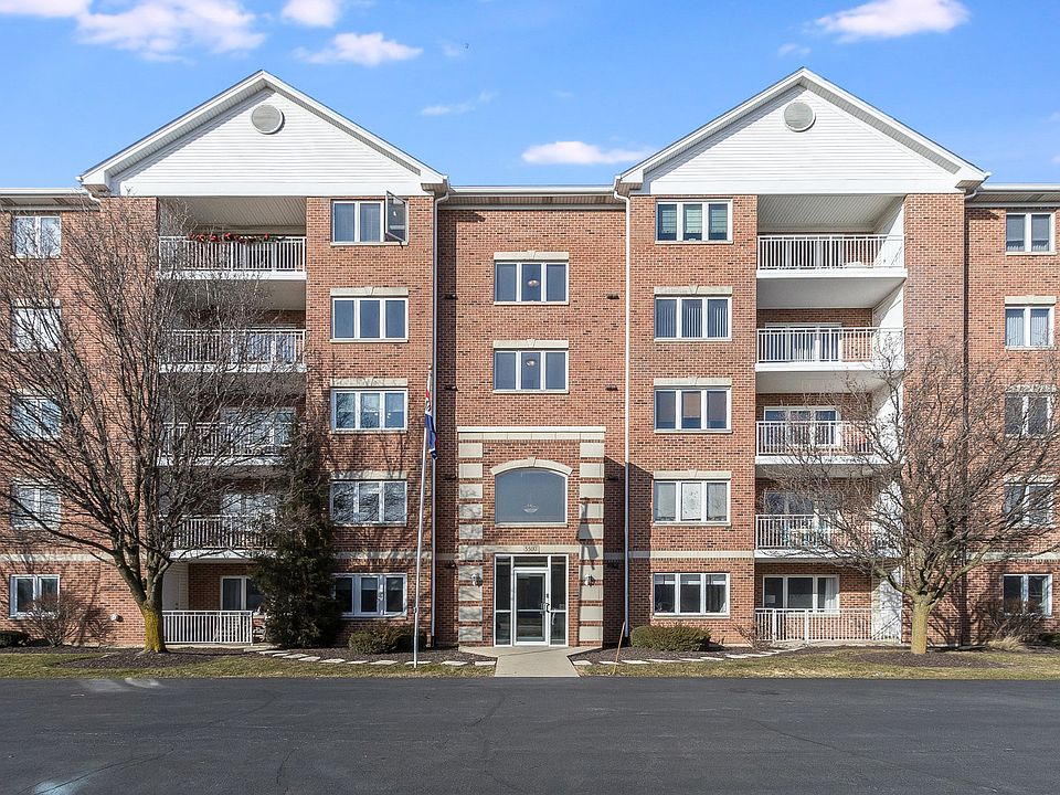 1st image of 5500 W 115th St #303