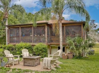 425 Mercers Fernery Rd, Deland, FL 32720