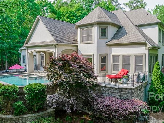 3rd image of 5214 Woodland Bay Dr