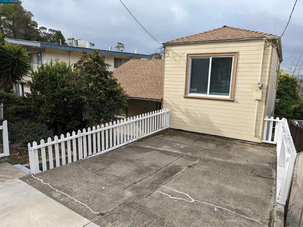 5919 N Arlington Blvd, San Pablo, CA 94806