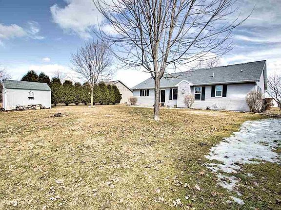 3rd image of N8961 Willow Ln