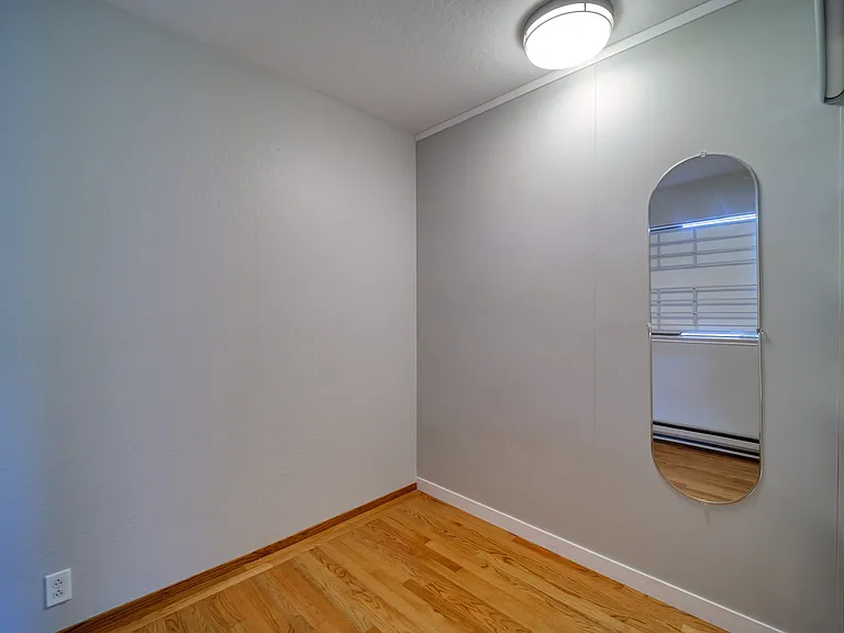631 Brosnan Ct — Photo 8