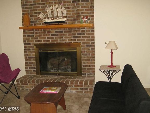 3rd image of 105 Keswick Ct