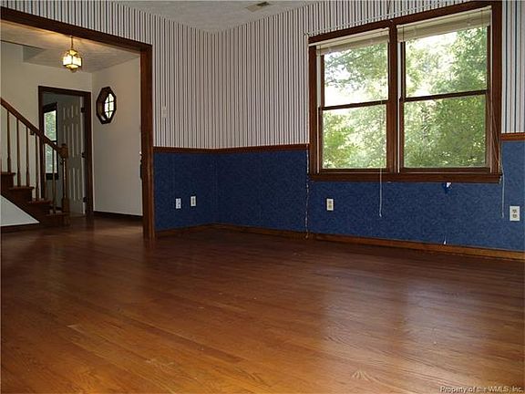 2nd image of 3611 Horseshoe Dr