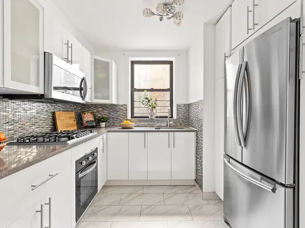 275 Webster Avenue image 1 of 6