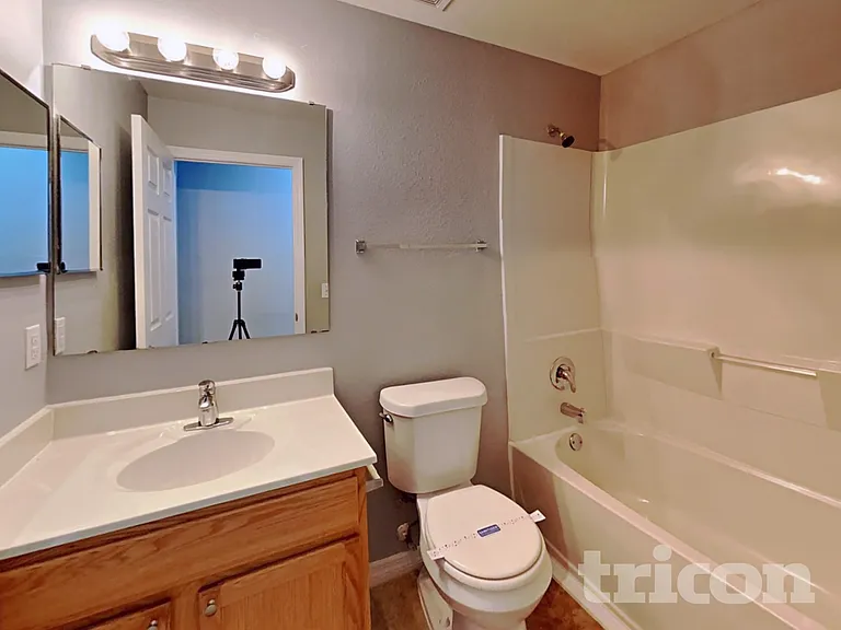 12945 Bridleford Dr — Photo 16