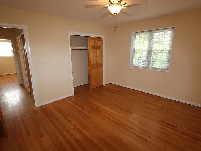 826 20th St S #2 — Photo 12