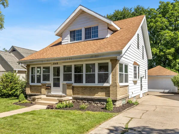946 Frederick Ave NW, Grand Rapids, MI 49504