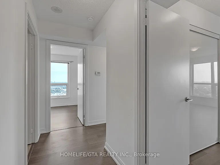 255 Village Green Sq #2403 — Photo 5