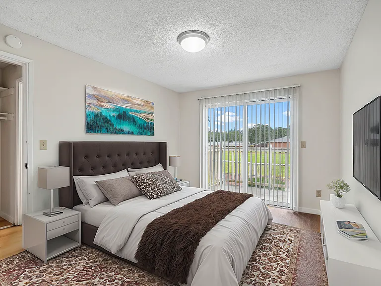 Waverly Manor Apartments