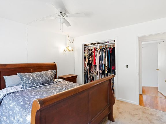 3rd image of 14836 Sun Forest Dr