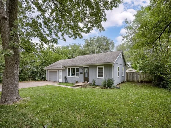1024 S Brockway St, Olathe, KS 66061
