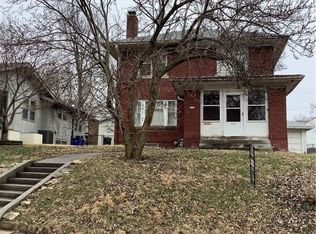 1476 W Riverview Ave, Decatur, IL 62522