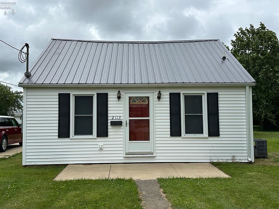 1st image of 2113 Campbell St