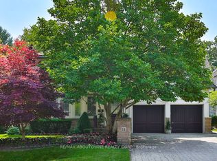 14 Holyrood Ave, Oakville, ON L6K 2V3